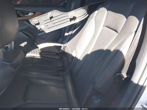 WA1LABF71HD026759 2017 AUDI Q7 - Image 8