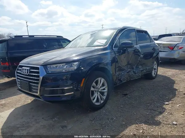 WA1LABF74HD029526 2017 AUDI Q7 - Image 2
