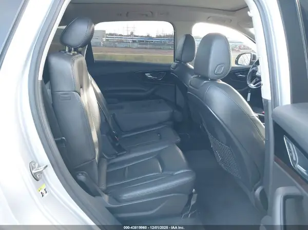 WA1LABF74JD003501 2018 AUDI Q7 - Image 8
