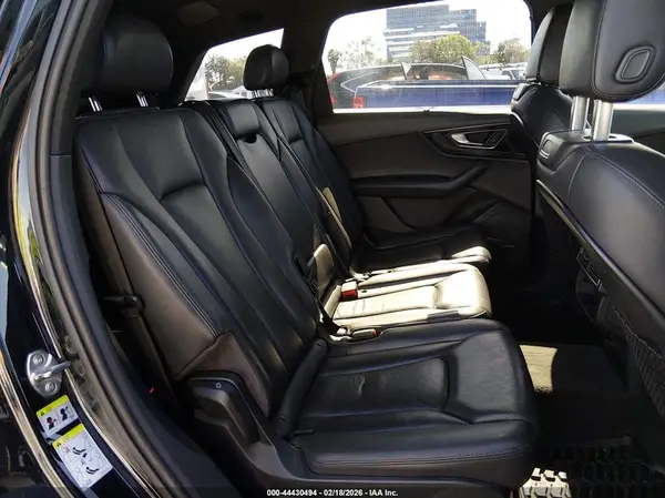 WA1LABF75HD046562 2017 AUDI Q7 - Image 8