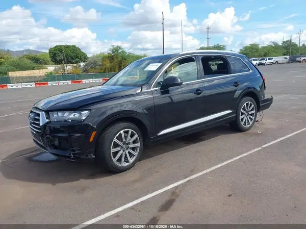 WA1LABF76KD016932 2019 AUDI Q7 - Image 2