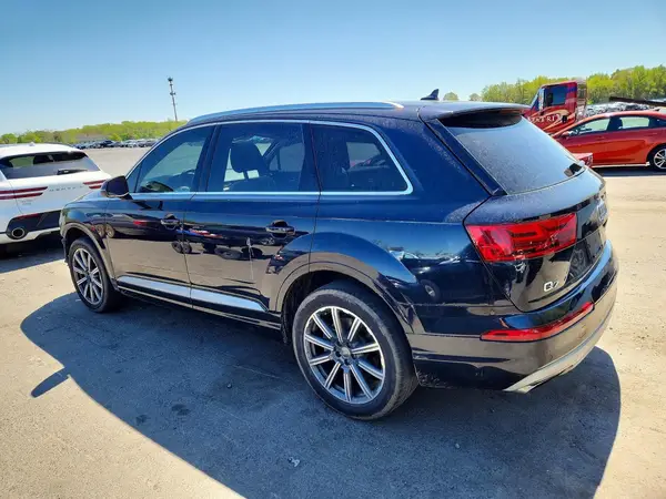 WA1LABF78HD007724 2017 AUDI Q7 - Image 2