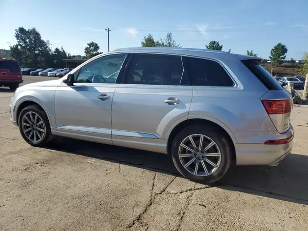WA1LABF79JD037580 2018 AUDI Q7 - Image 2