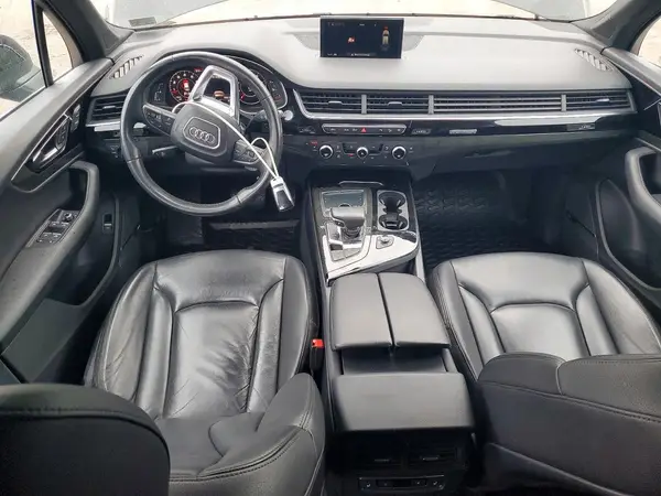 WA1LABF7XJD010176 2018 AUDI Q7 - Image 8