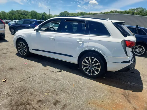 WA1LCBF70PD026017 2023 AUDI Q7 - Image 2