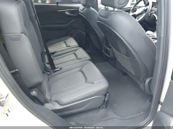 WA1LCBF70RD001587 2024 AUDI Q7 - Image 8