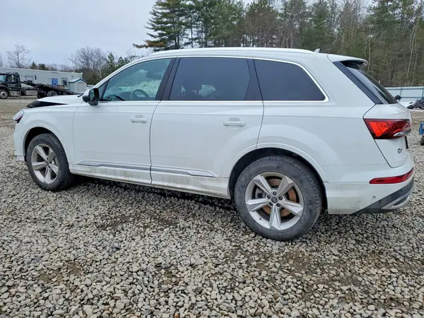 WA1LCBF70RD004229 2024 AUDI Q7 - Image 2
