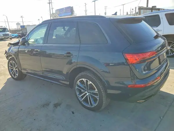 WA1LCBF70SD018427 2025 AUDI Q7 - Image 2