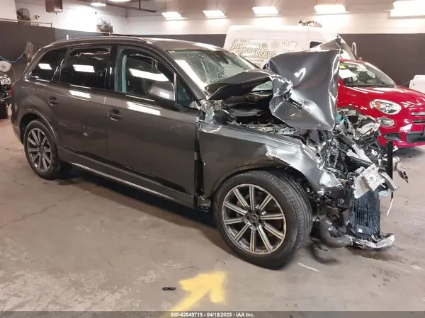 WA1LCBF71RD004059 2024 AUDI Q7 - Image 1