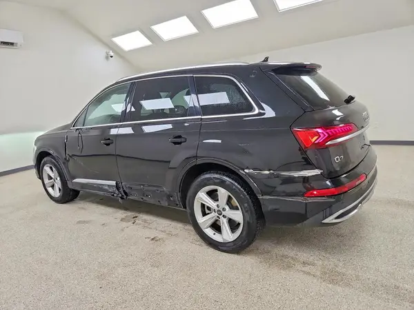 WA1LCBF71RD006135 2024 AUDI Q7 - Image 2