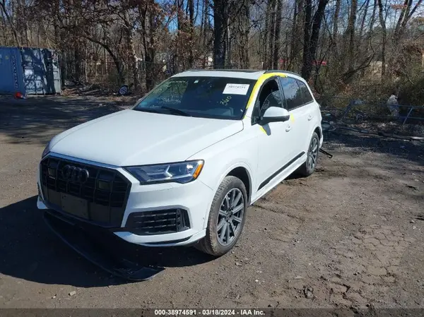 WA1LCBF72PD001474 2023 AUDI Q7 - Image 2