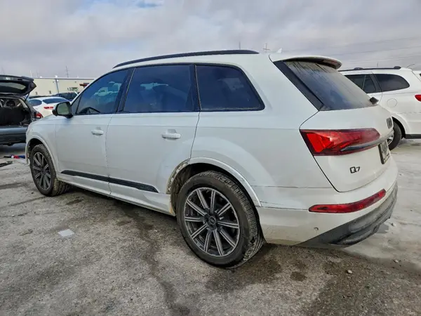 WA1LCBF72PD009994 2023 AUDI Q7 - Image 2
