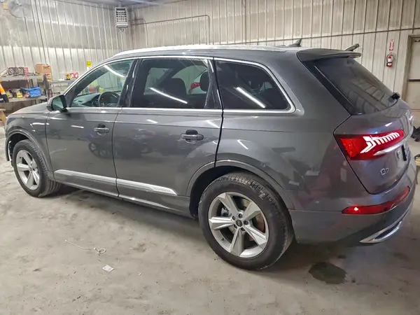 WA1LCBF72PD019943 2023 AUDI Q7 - Image 2
