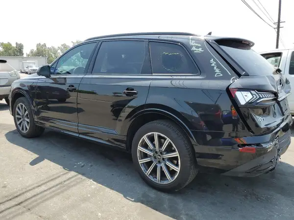 WA1LCBF72PD025984 2023 AUDI Q7 - Image 2