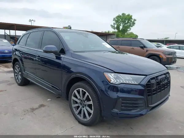 WA1LCBF73PD026402 2023 AUDI Q7 - Image 1