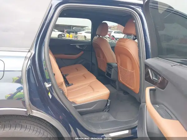 WA1LCBF73PD026402 2023 AUDI Q7 - Image 8