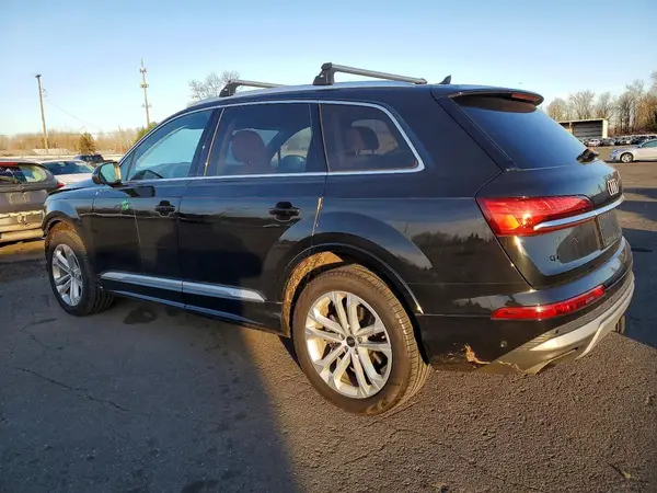 WA1LCBF73SD000598 2025 AUDI Q7 - Image 2