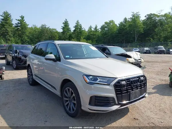 WA1LCBF74PD006563 2023 AUDI Q7 - Image 1