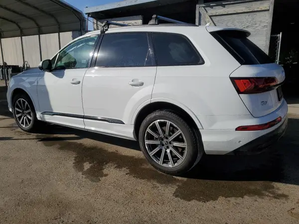 WA1LCBF74PD029907 2023 AUDI Q7 - Image 2