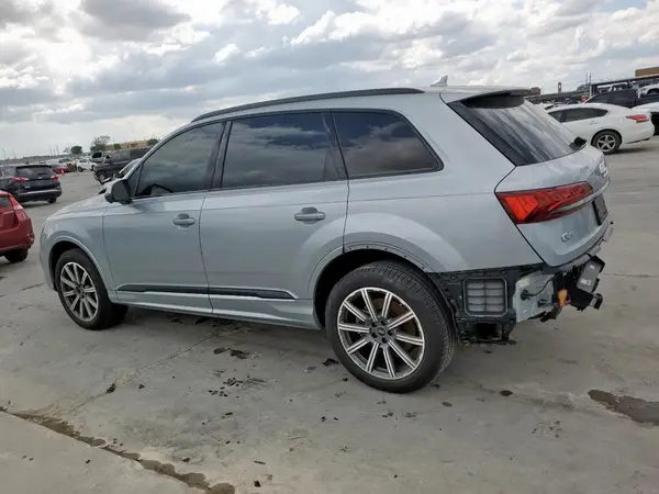 WA1LCBF74RD003777 2024 AUDI Q7 - Image 2