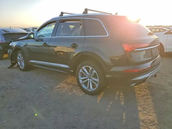 WA1LCBF74SD017197 2025 AUDI Q7 - Image 2
