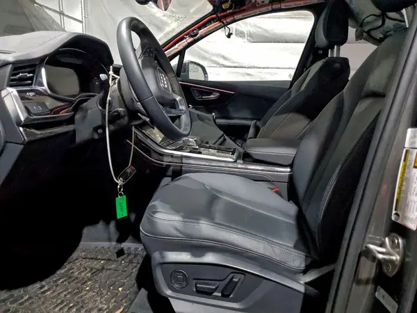 2025 AUDI Q7 auction photo 7