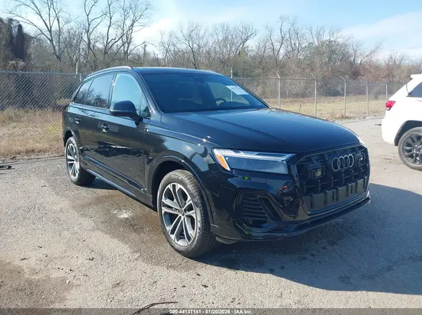 WA1LCBF74SD021802 2025 AUDI Q7 - Image 1