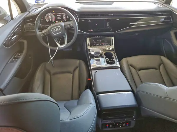 WA1LCBF75RD003786 2024 AUDI Q7 - Image 8