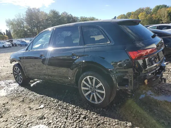 WA1LCBF75RD005473 2024 AUDI Q7 - Image 2