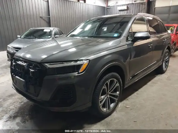WA1LCBF75SD002935 2025 AUDI Q7 - Image 2