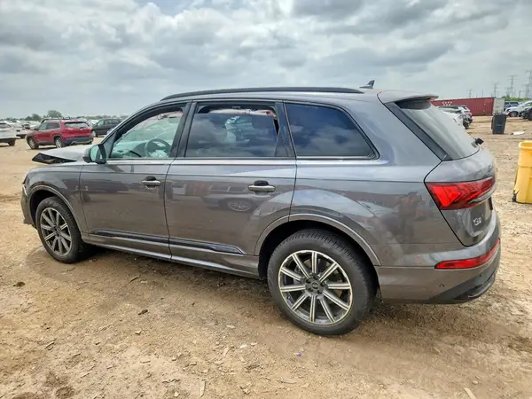 WA1LCBF76RD008754 2024 AUDI Q7 - Image 2