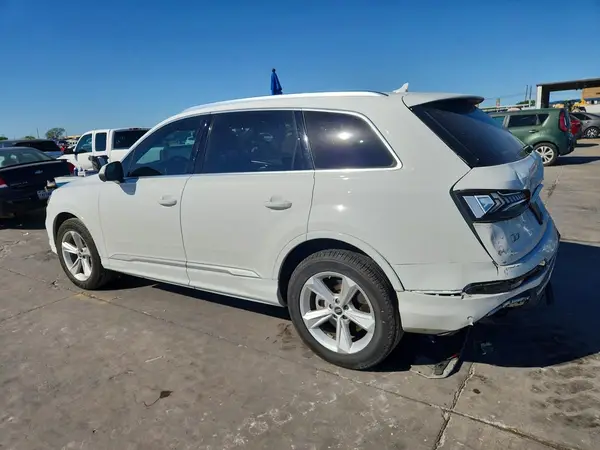 WA1LCBF77PD021543 2023 AUDI Q7 - Image 2