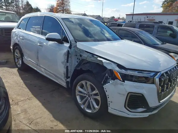 WA1LCBF77SD006792 2025 AUDI Q7 - Image 1