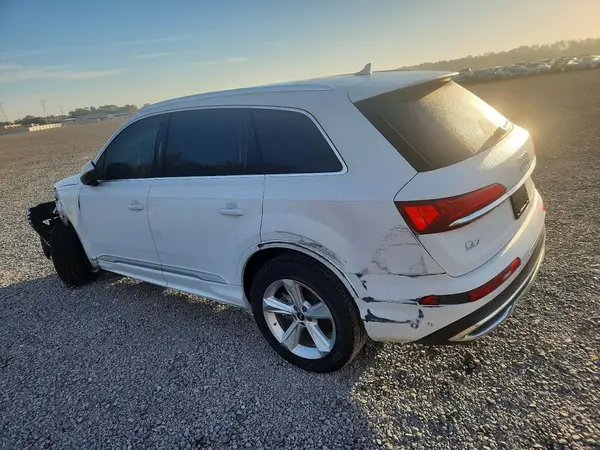 WA1LCBF79RD004455 2024 AUDI Q7 - Image 2