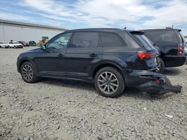 WA1LCBF7XPD000654 2023 AUDI Q7 - Image 2