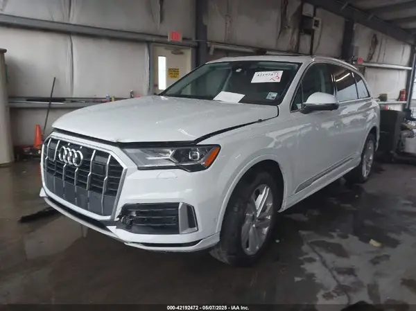 WA1LCBF7XPD001335 2023 AUDI Q7 - Image 2