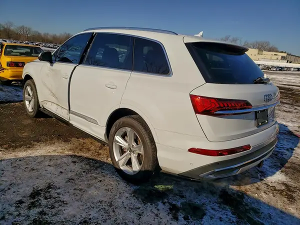 WA1LCBF7XPD007359 2023 AUDI Q7 - Image 2