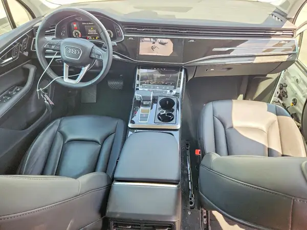 WA1LCBF7XPD009483 2023 AUDI Q7 - Image 8