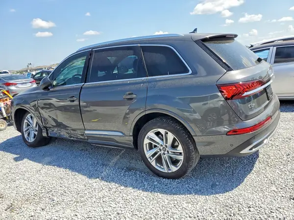 WA1LCBF7XPD010116 2023 AUDI Q7 - Image 2