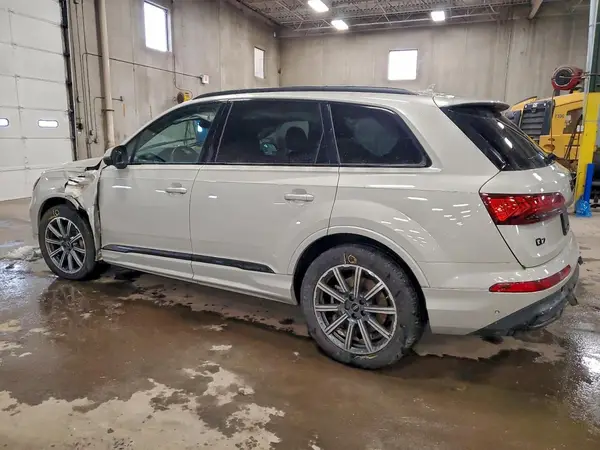 WA1LCBF7XPD022282 2023 AUDI Q7 - Image 2