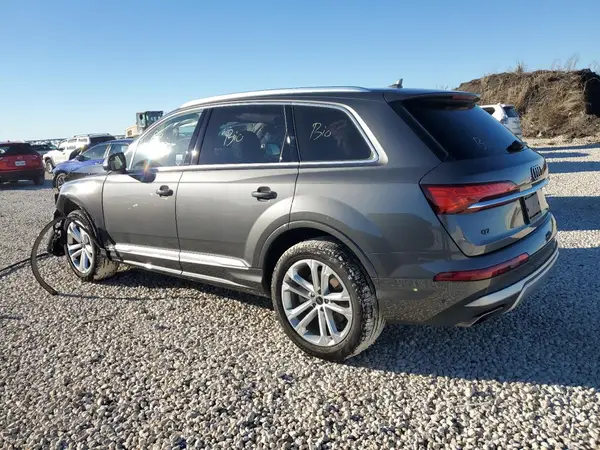 WA1LCBF7XSD008665 2025 AUDI Q7 - Image 2