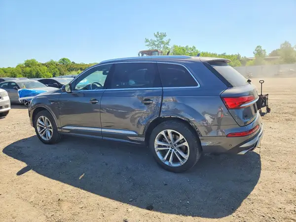 WA1LCBF7XSD030861 2025 AUDI Q7 - Image 2