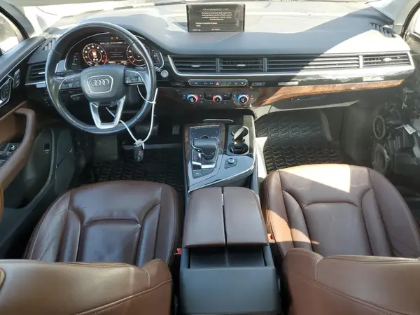 WA1LHAF70HD039038 2017 AUDI Q7 - Image 8