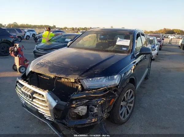 WA1LHAF70HD039458 2017 AUDI Q7 - Image 2
