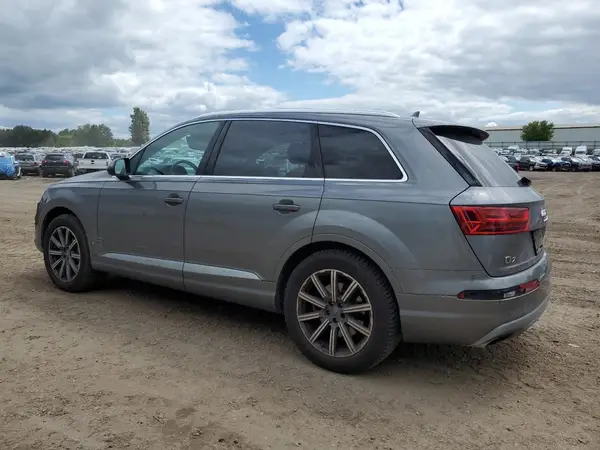 WA1LHAF70HD040027 2017 AUDI Q7 - Image 2