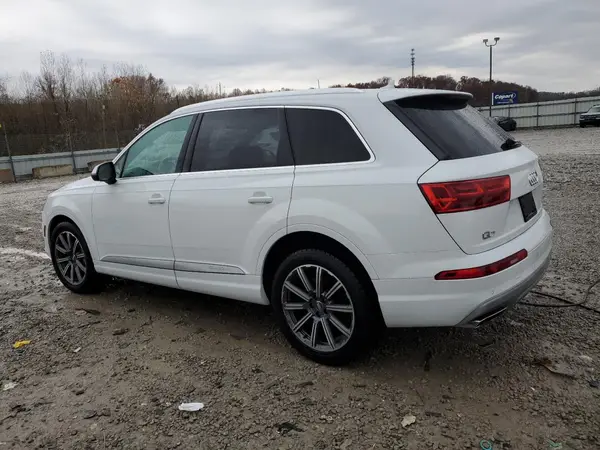 WA1LHAF70HD044109 2017 AUDI Q7 - Image 2