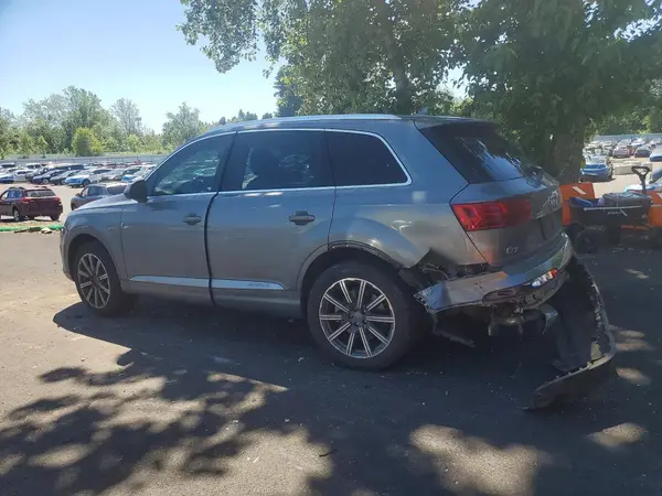 WA1LHAF70HD046474 2017 AUDI Q7 - Image 2