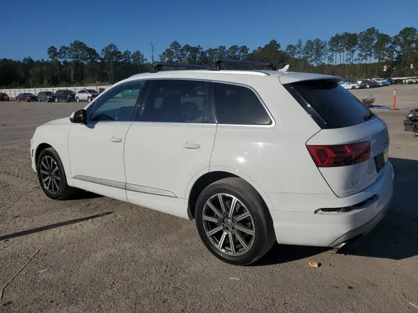 WA1LHAF70HD047883 2017 AUDI Q7 - Image 2