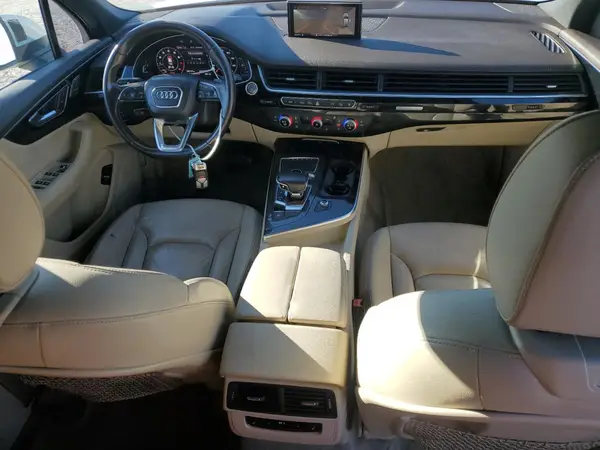WA1LHAF70HD047883 2017 AUDI Q7 - Image 8