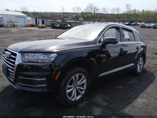 WA1LHAF70HD048645 2017 AUDI Q7 - Image 2
